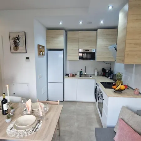 Moonlight Duplex Boliches شقة