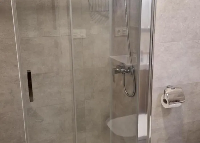 شقة Moonlight Duplex Boliches فوينخيرولا